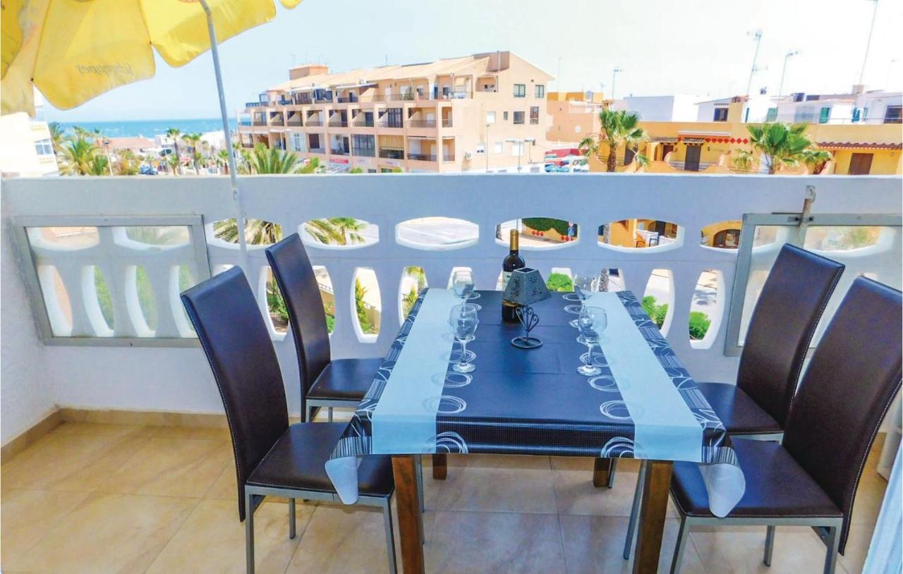 Cozy Apartment In Torrevieja-La Mata With Kitchen Buitenkant foto