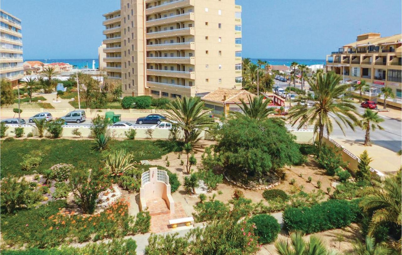 Cozy Apartment In Torrevieja-La Mata With Kitchen Buitenkant foto
